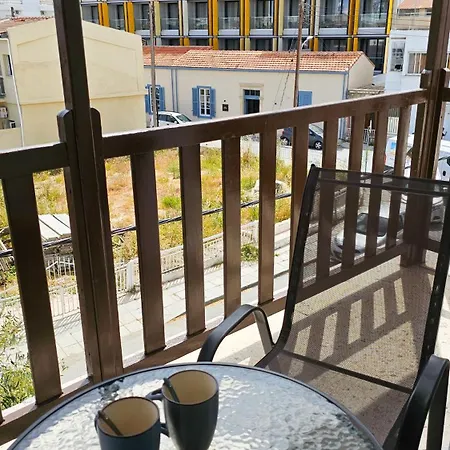 Unique City Center Rooms, 150m From Chabad Lubavitch Larnaca